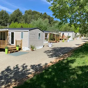 https://camping-manaysse.fr-provencehotel.com